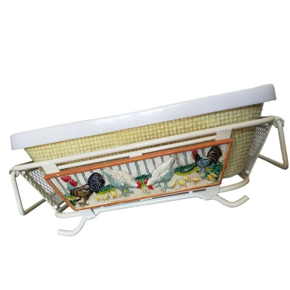 Farmhouse Cookwear 3 pc by Temptations ovenware dish, carrier, Lid chicken